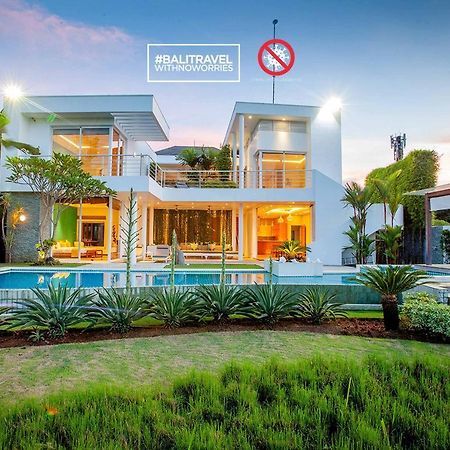 Phocea Golf View Villa By Premier Hospitality Asia Pecatu Esterno foto